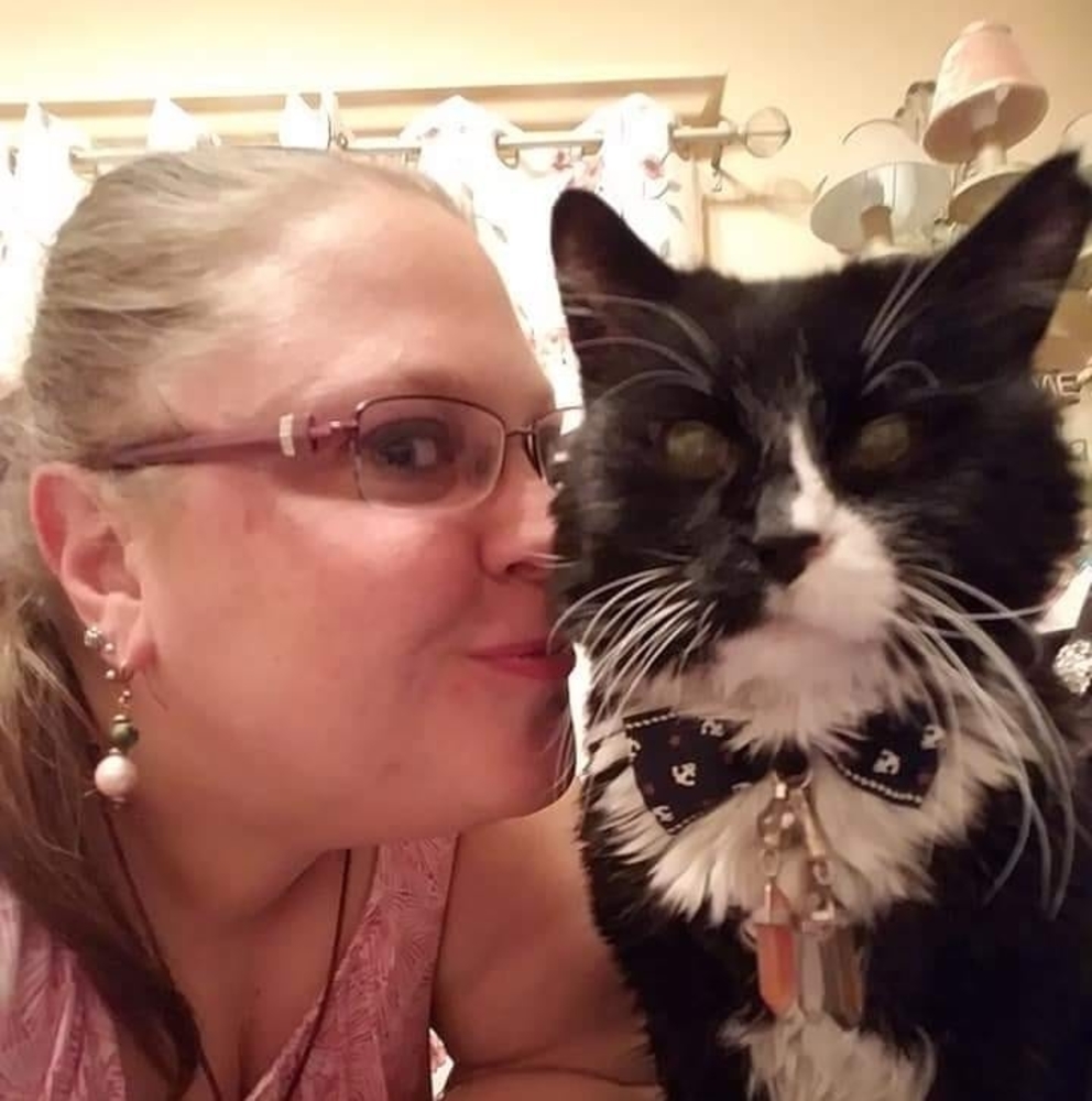 Meet your Posher, Amanda